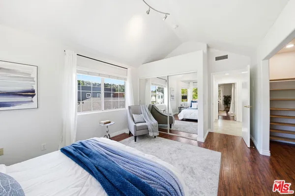 $8,500 | 4115 Laurelgrove Avenue, Studio City, CA 91604