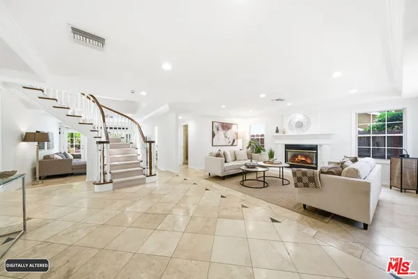 $8,500 | 4115 Laurelgrove Avenue, Studio City, CA 91604