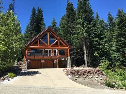 $1,640,000 | 1310 Snoqualmie Drive, Snoqualmie Pass, WA 98068