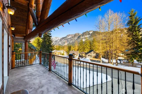 $1,550,000 | 1310 Snoqualmie Drive, Snoqualmie Pass, WA 98068