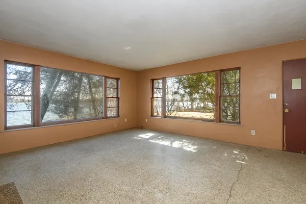 $995,000 | 212 South Golden Lake Lane, Summit, WI 53066