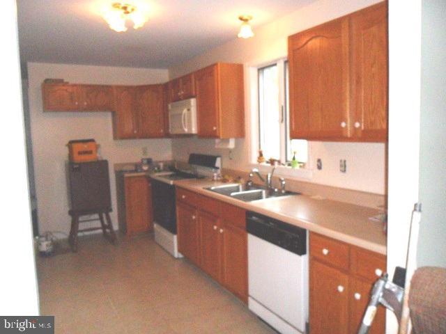 2506 Walnut Bottom Road Carlisle, PA 17015 - Photo 8 of 18 Gallery Image 8