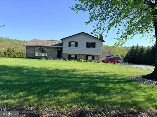 $400,000 | 64 Fairway Drive, Jonestown, PA 17038