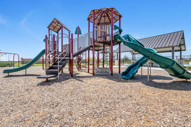 $367,990 | 336 Spruce Oak Lane, Waller, TX 77484