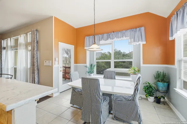 $500,000 | 1402 Mesa Creek, San Antonio, TX 78258