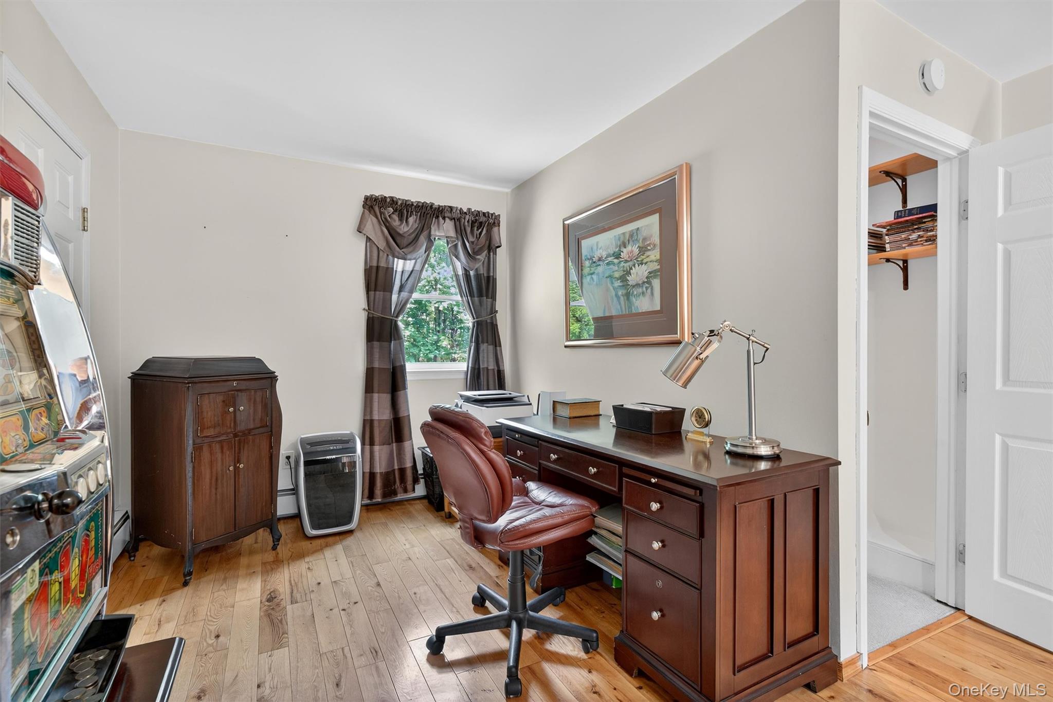 41 Hickory Hill Road Newburgh, NY 12550 - Photo 31 of 45 2nd floor office area