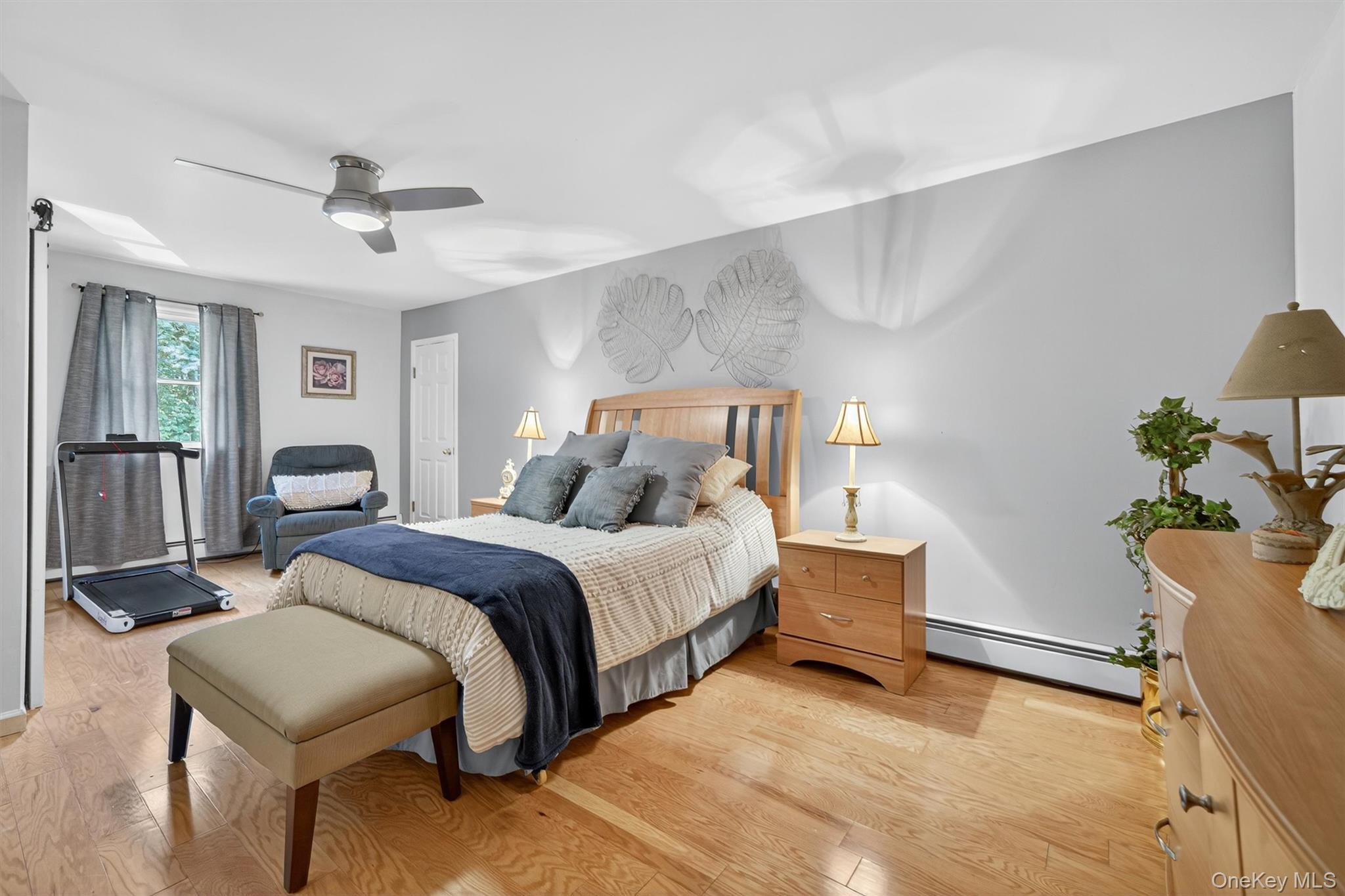 41 Hickory Hill Road Newburgh, NY 12550 - Photo 32 of 45 2nd floor bedroom