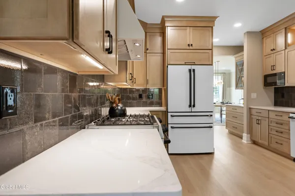 $959,980 | 35 Tamarack Street, Ballston, NY 12019