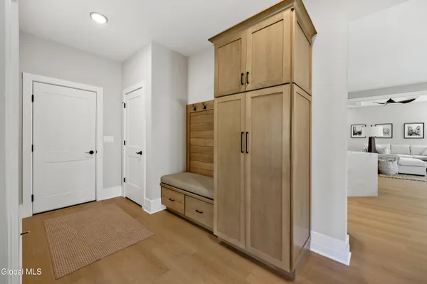 $959,980 | 35 Tamarack Street, Ballston, NY 12019