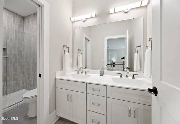 $959,980 | 35 Tamarack Street, Ballston, NY 12019