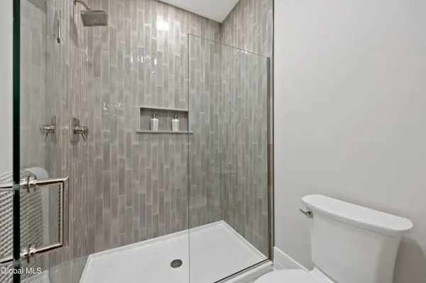 $959,980 | 35 Tamarack Street, Ballston, NY 12019