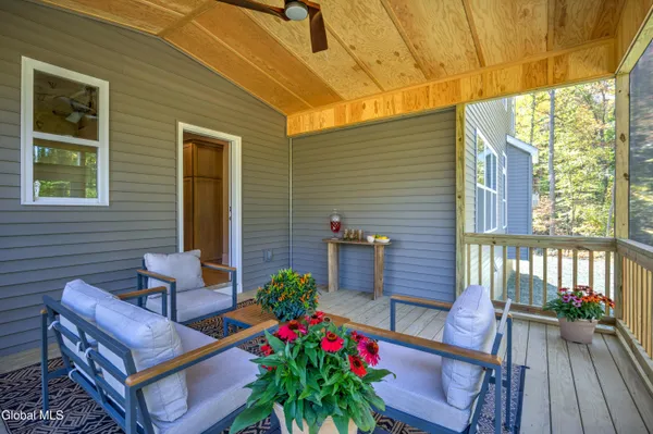 $959,980 | 35 Tamarack Street, Ballston, NY 12019