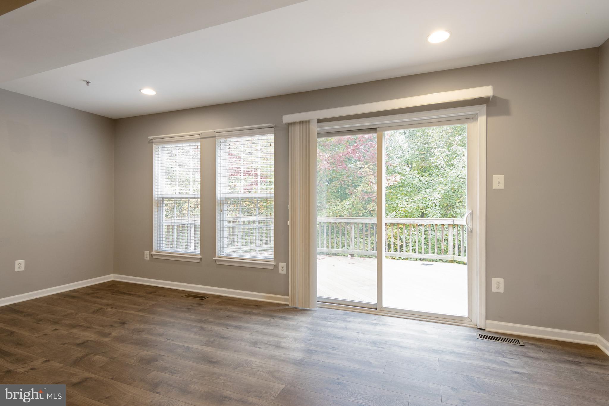 7142 Deep Falls Way, Unit 151 Elkridge, MD 21075 - Photo 14 of 43 LARGE AREA OFF KITCHEN