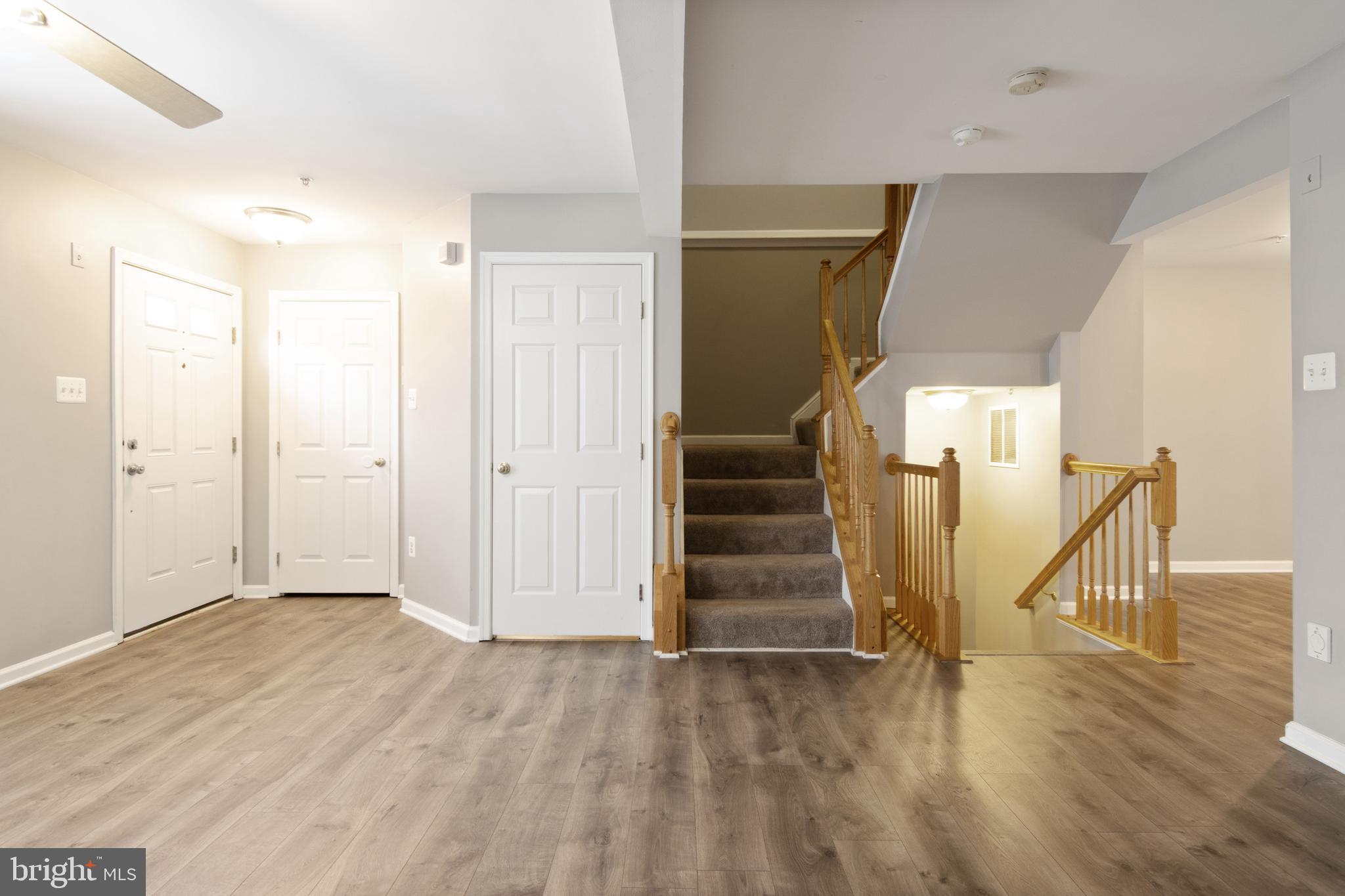 7142 Deep Falls Way, Unit 151 Elkridge, MD 21075 - Photo 5 of 43 HALF BATH ON MAIN LEVEL