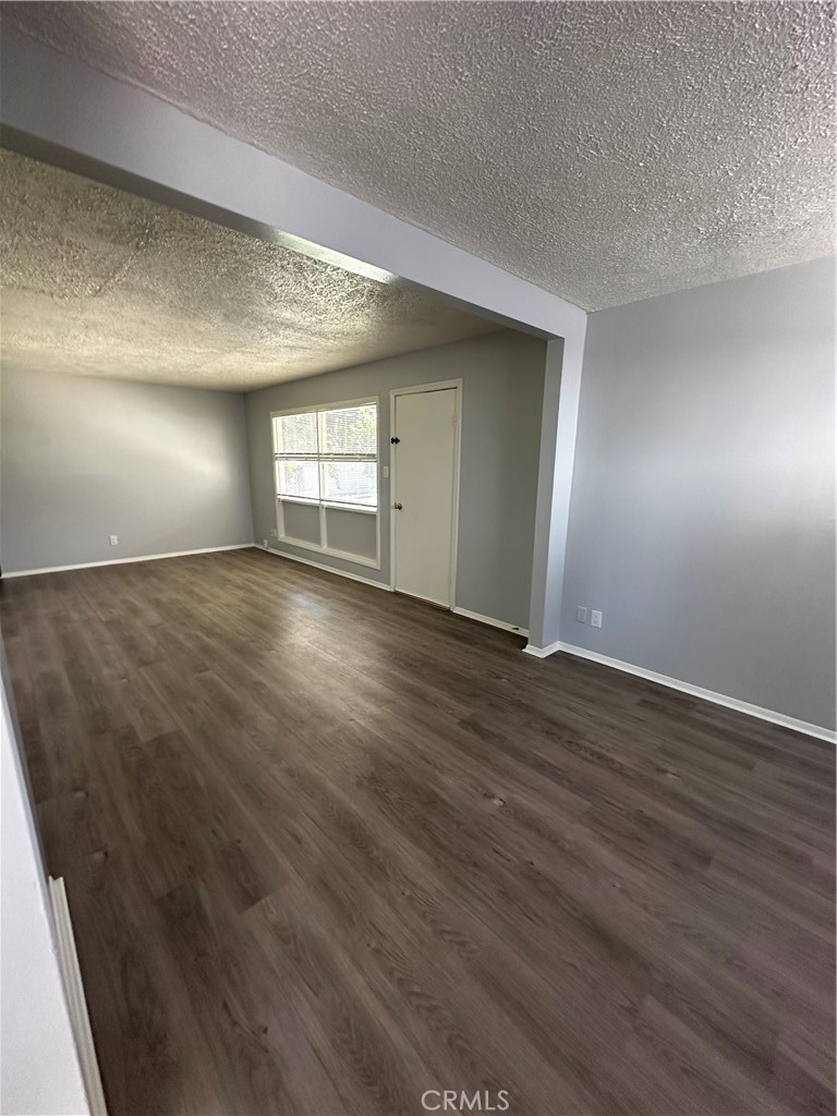 6590 Piccadilly Street Riverside, CA 92506 - Photo 5 of 10 Gallery Image 5