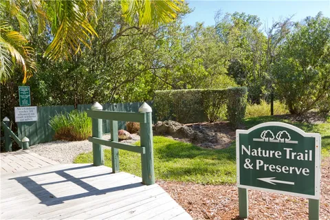 $139,990 | 540 Grove Isle Circle, Unit 204, Vero Beach, FL 32962