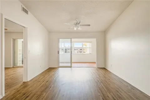 $139,990 | 540 Grove Isle Circle, Unit 204, Vero Beach, FL 32962