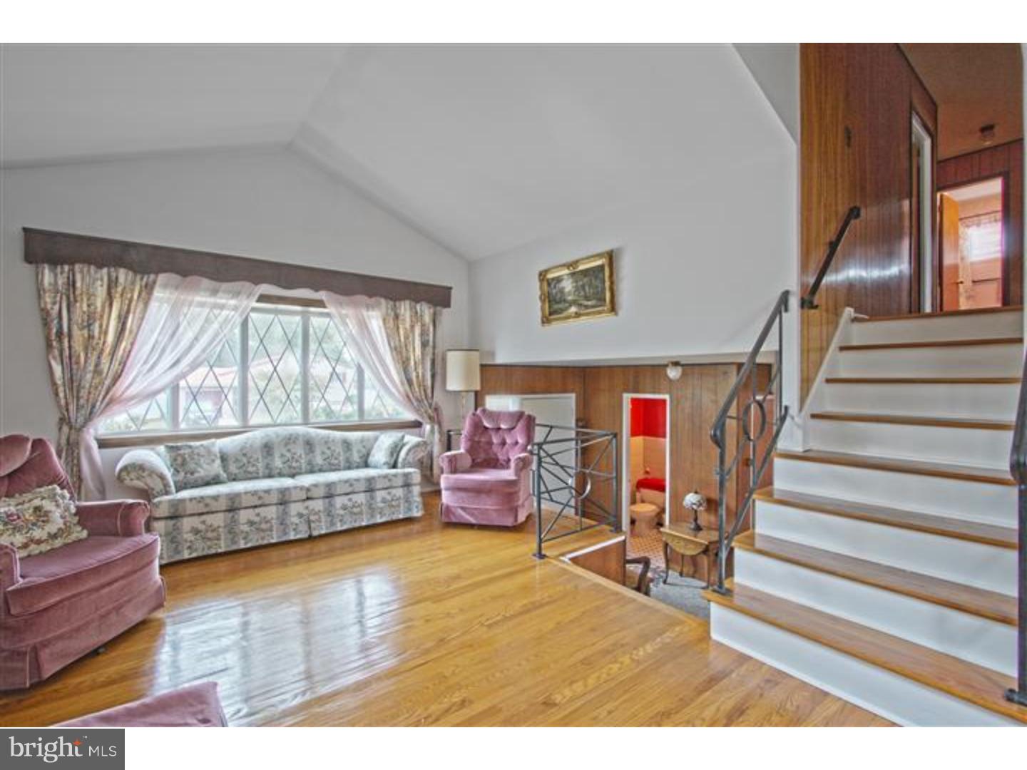 285 George Dye Road Hamilton, NJ 08690 - Photo 12 of 24 Living Room