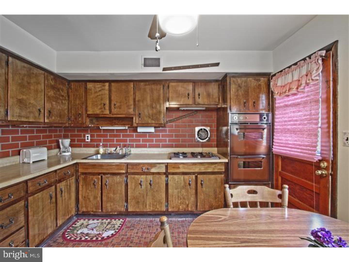 285 George Dye Road Hamilton, NJ 08690 - Photo 9 of 24 Gallery Image 9