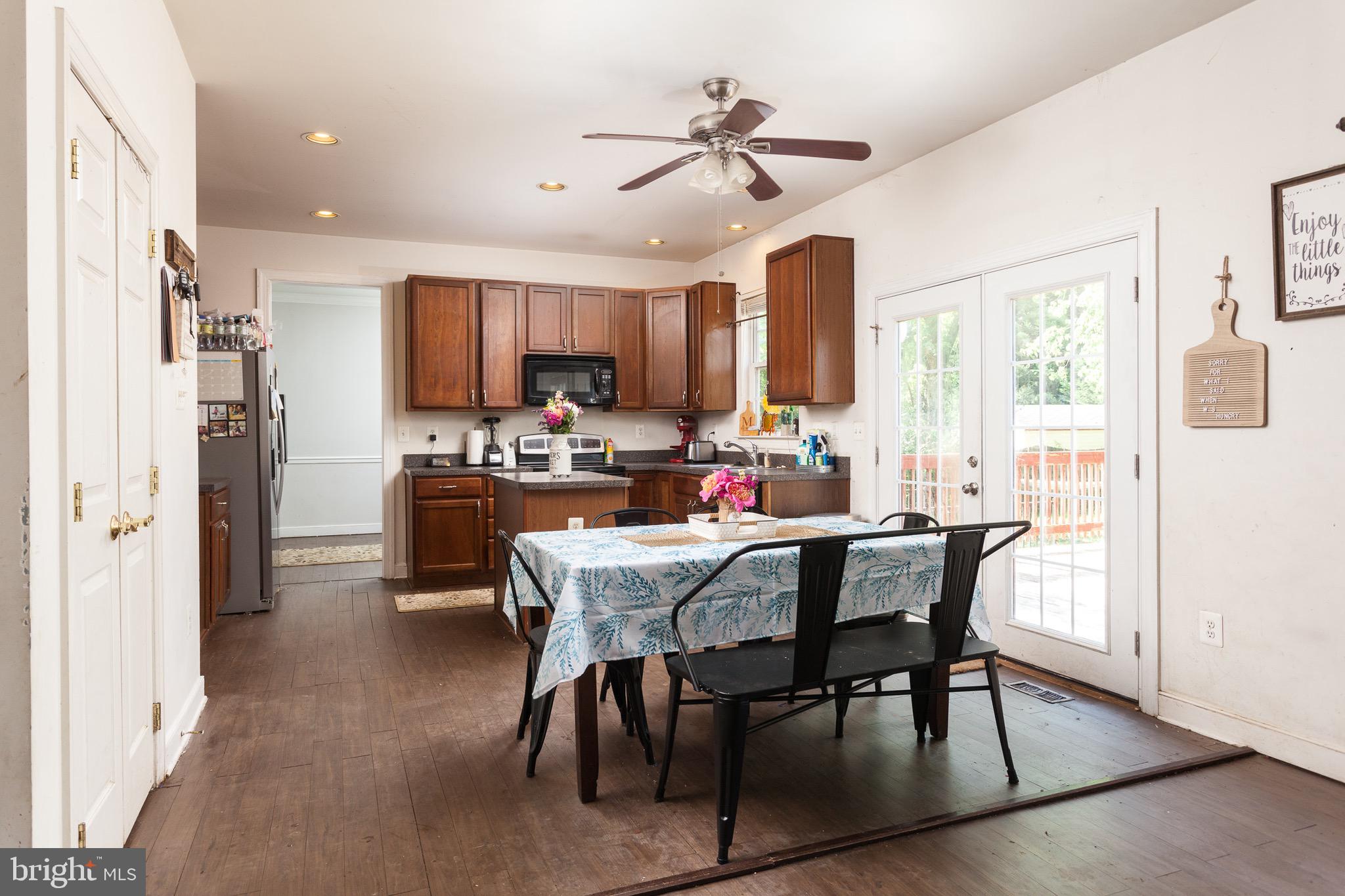 3808 Longley Road Abingdon, MD 21009 - Photo 7 of 28 SEPERATE TABLE SPACE