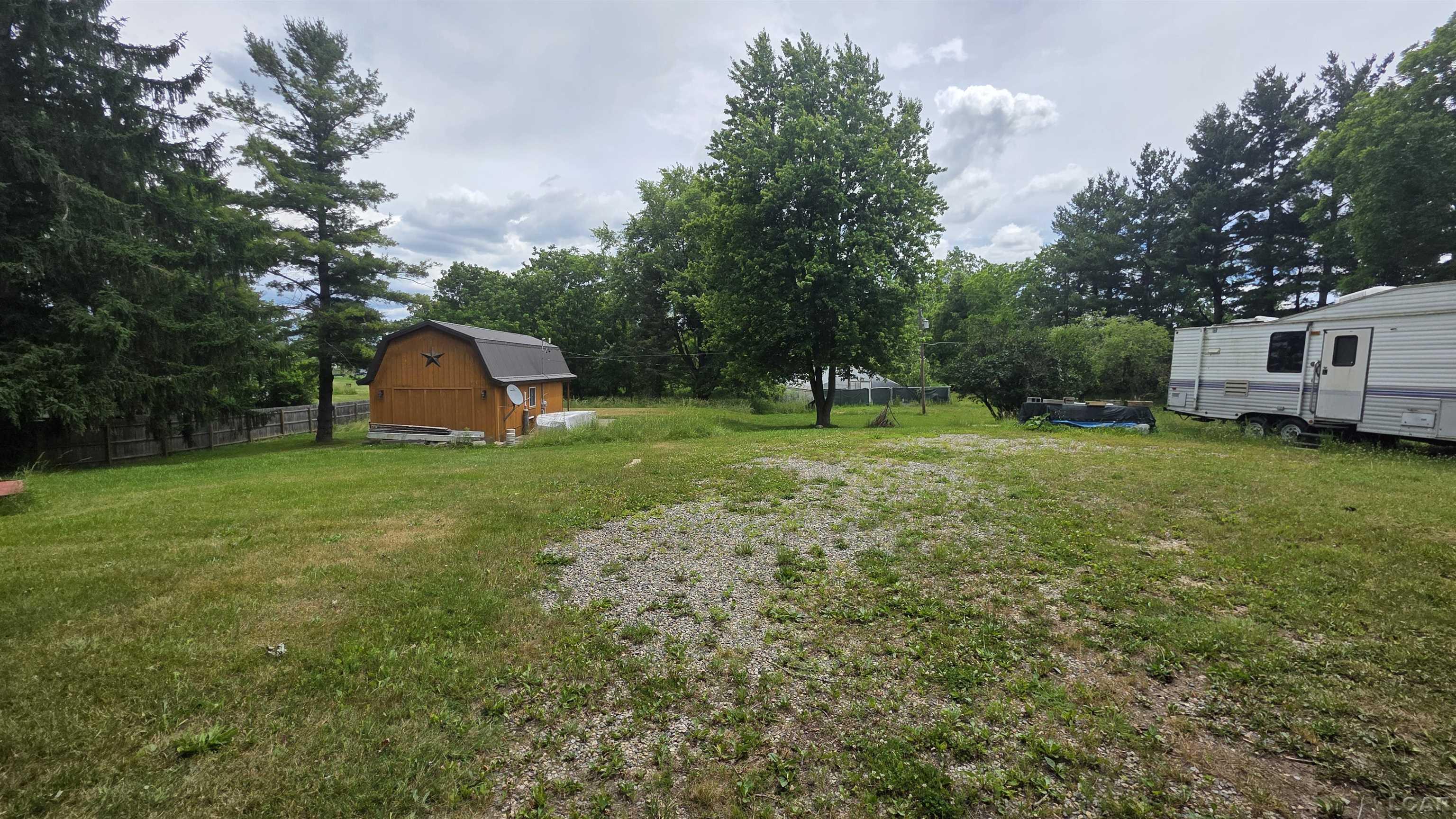 6591 South Tripp Road Osseo, MI 49266 - Photo 4 of 8