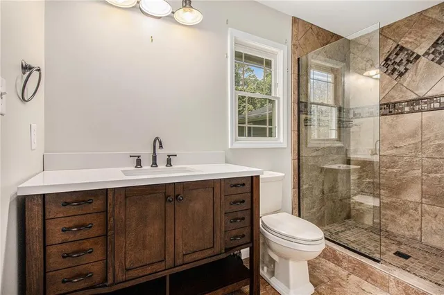 $275,000 | 371 Lake Drive Southeast, Calhoun, GA 30701