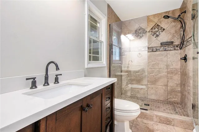 $275,000 | 371 Lake Drive Southeast, Calhoun, GA 30701