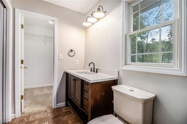 $275,000 | 371 Lake Drive Southeast, Calhoun, GA 30701