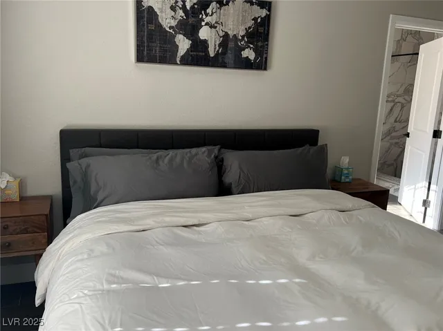 $2,700 | 1001 Griffith Avenue, Las Vegas, NV 89104