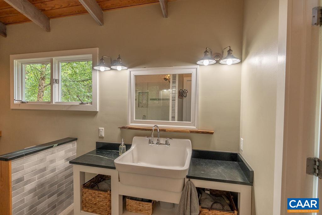 8 Farmview Road Stanardsville, VA 22973 - Photo 30 of 70 Gallery Image 30