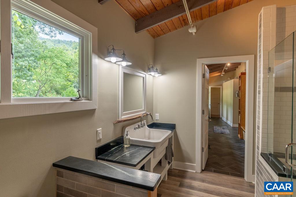 8 Farmview Road Stanardsville, VA 22973 - Photo 32 of 70 Gallery Image 32