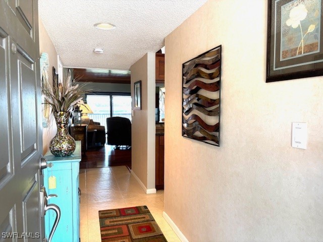 16650 Partridge Place Road, Unit 203 Fort Myers, FL 33908 - Photo 4 of 31
