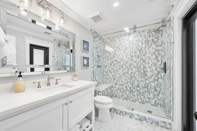 $20,000 | 355 Center Street, Jupiter, FL 33458