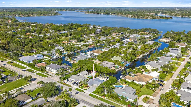 $20,000 | 355 Center Street, Jupiter, FL 33458