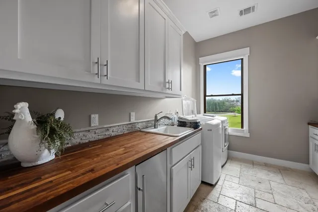 $1,395,000 | 281 Colonial Affair, Austin, TX 78737