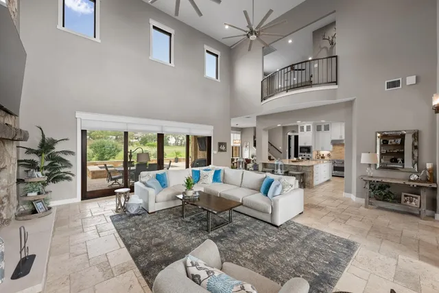$1,395,000 | 281 Colonial Affair, Austin, TX 78737
