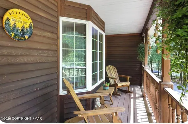 $449,900 | 209 Dry Pond Drive, East Stroudsburg, PA 18302