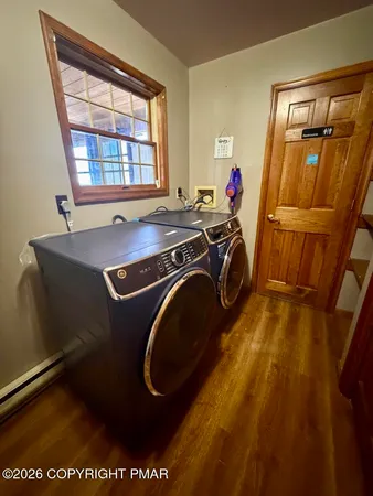 $449,900 | 209 Dry Pond Drive, East Stroudsburg, PA 18302