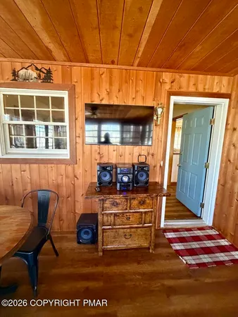 $449,900 | 209 Dry Pond Drive, East Stroudsburg, PA 18302