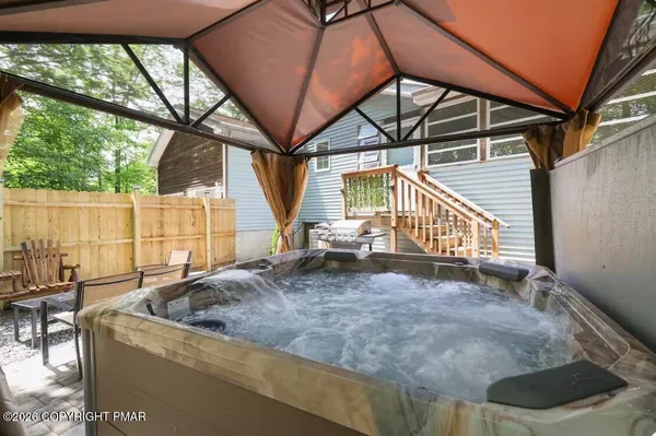 $449,900 | 209 Dry Pond Drive, East Stroudsburg, PA 18302