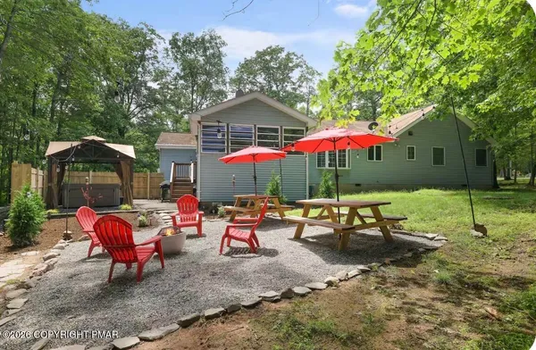 $449,900 | 209 Dry Pond Drive, East Stroudsburg, PA 18302