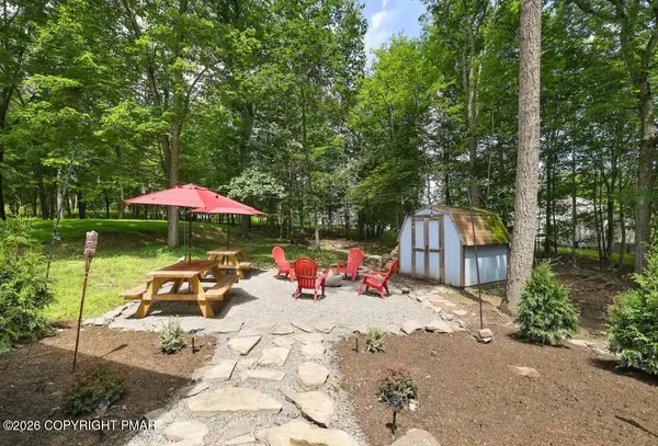 $449,900 | 209 Dry Pond Drive, East Stroudsburg, PA 18302
