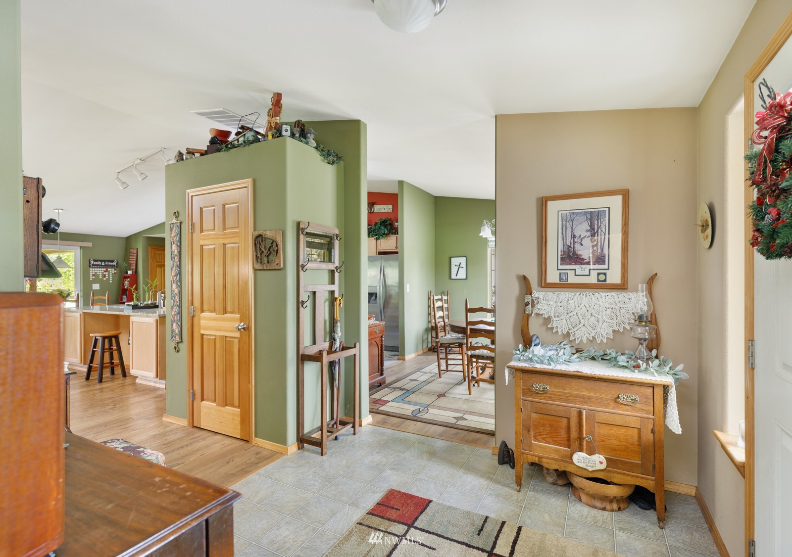 5838 Kirsop Road Southwest Tumwater, WA 98512 - Photo 11 of 37 Gallery Image 11