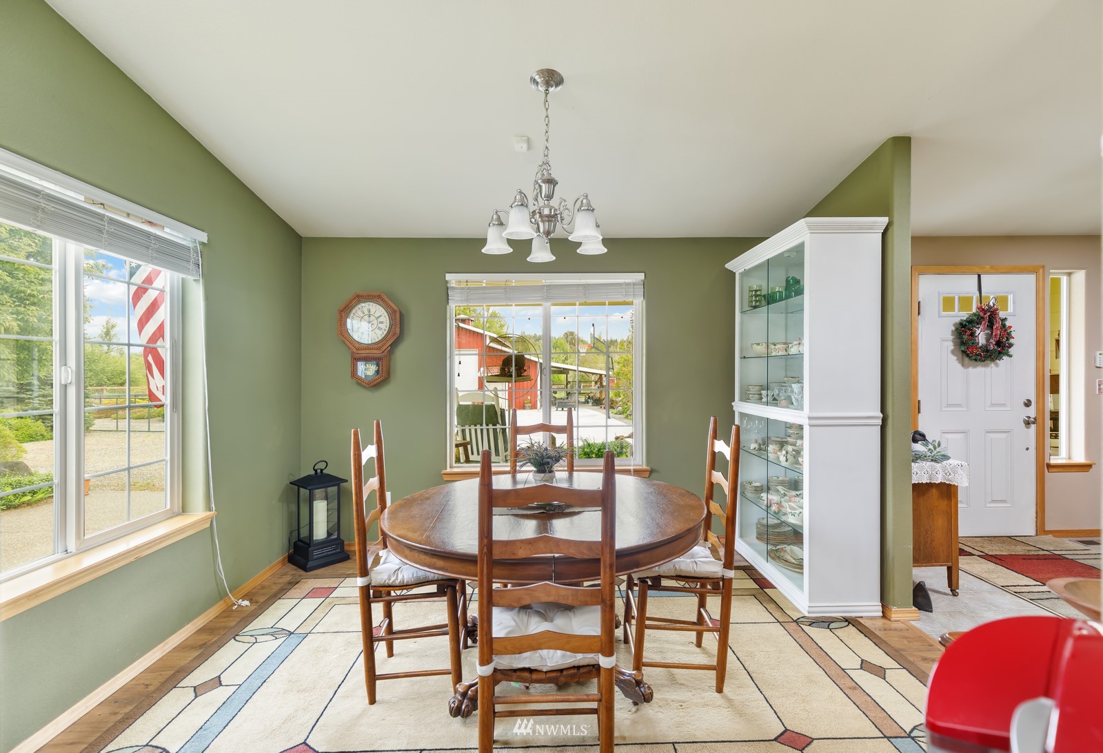 5838 Kirsop Road Southwest Tumwater, WA 98512 - Photo 12 of 37 Gallery Image 12