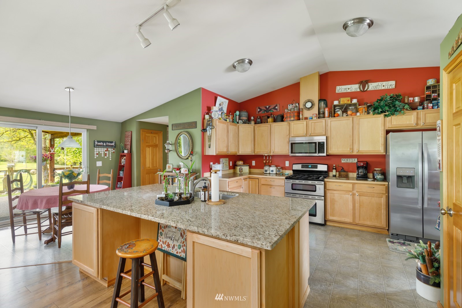 5838 Kirsop Road Southwest Tumwater, WA 98512 - Photo 14 of 37 Gallery Image 14