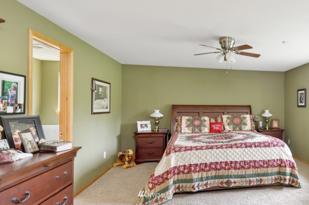 5838 Kirsop Road Southwest Tumwater, WA 98512 - Photo 18 of 37 Gallery Image 18