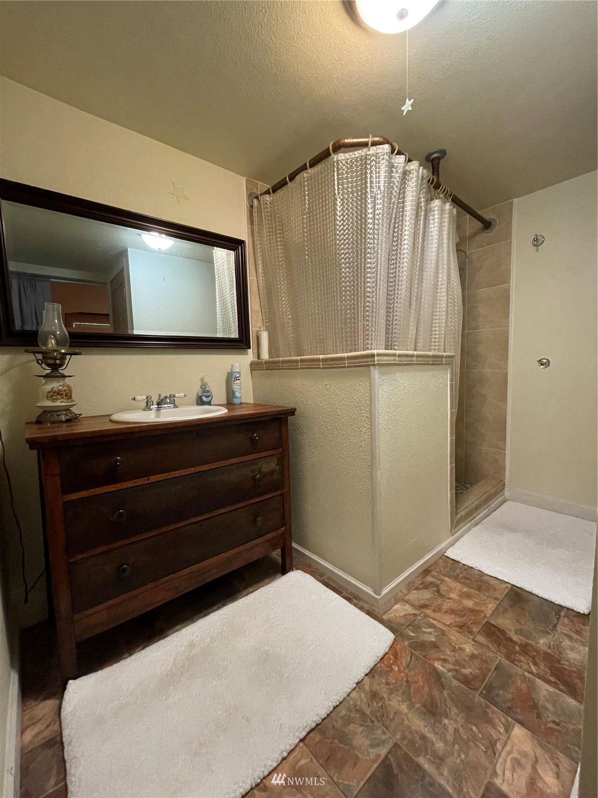 5838 Kirsop Road Southwest Tumwater, WA 98512 - Photo 26 of 37 Gallery Image 26