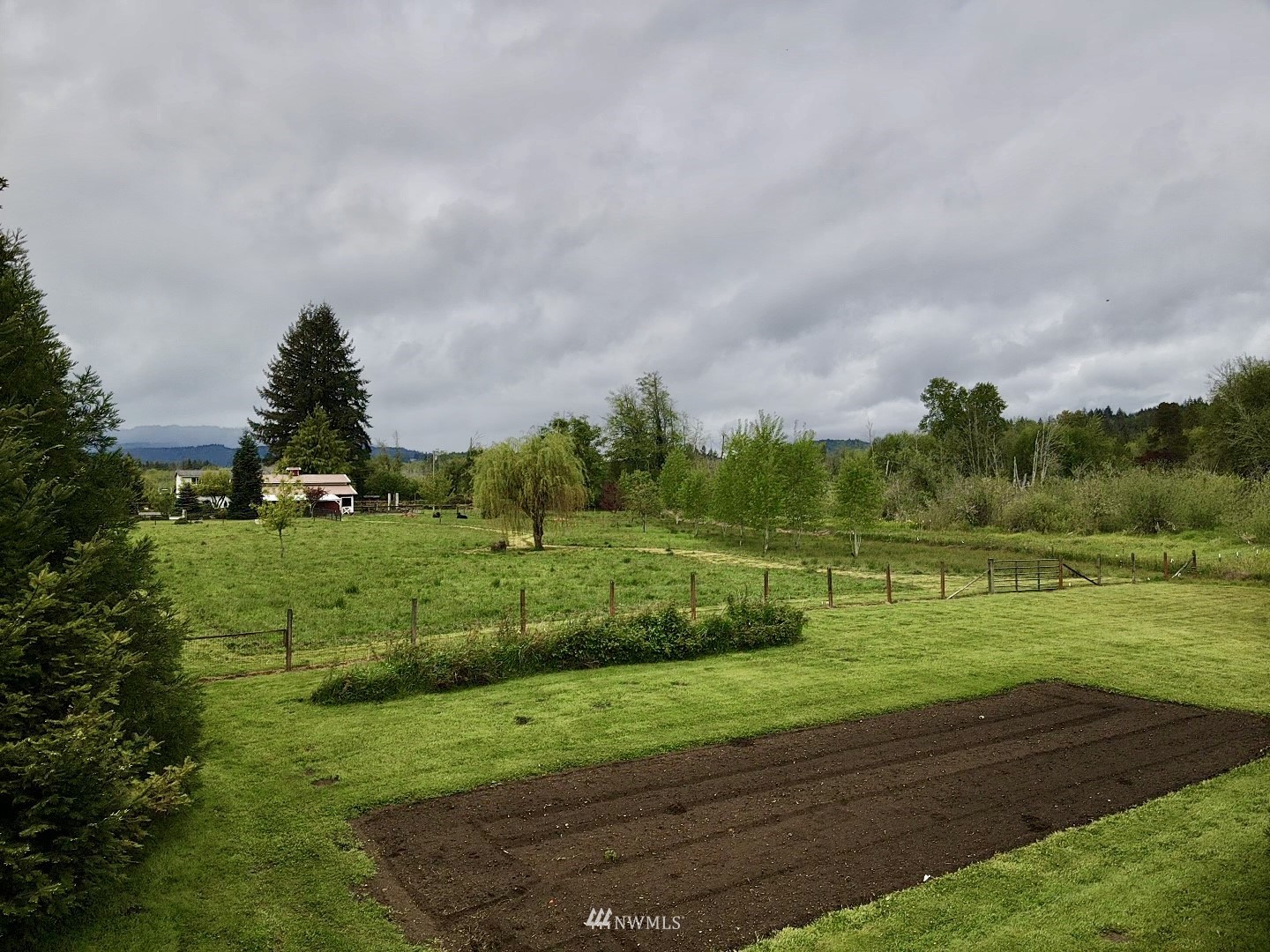 5838 Kirsop Road Southwest Tumwater, WA 98512 - Photo 32 of 37 Gallery Image 32