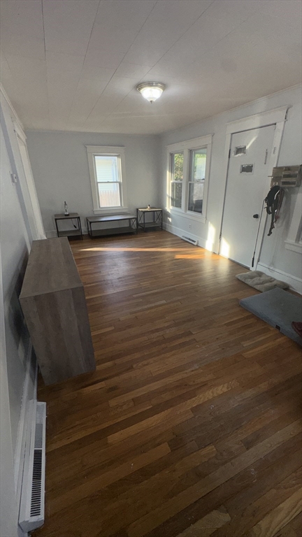 21 Fullerton Street Springfield, MA 01151 - Photo 11 of 32