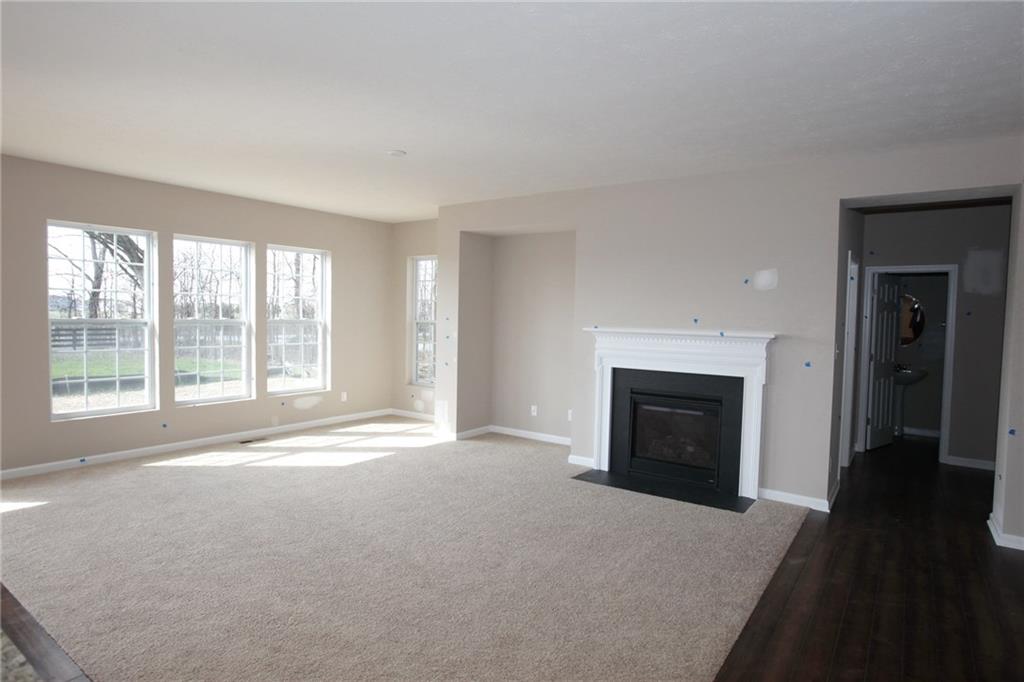 10202 Blue Ribbon Boulevard Fishers, IN 46040 - Photo 3 of 12 Gallery Image 3